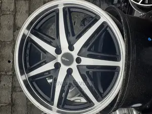 20'rim of Lexus Highlander Venza