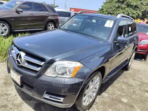 Mercedes-Benz GLK-Class 350 4MATIC 2011 Gray