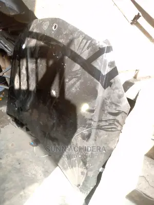 C300 2010) Bonnet Direct Tokunbo Extra Clean