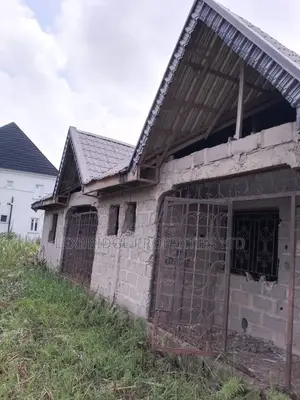 4bdrm Block of Flats in Abule Ado for sale