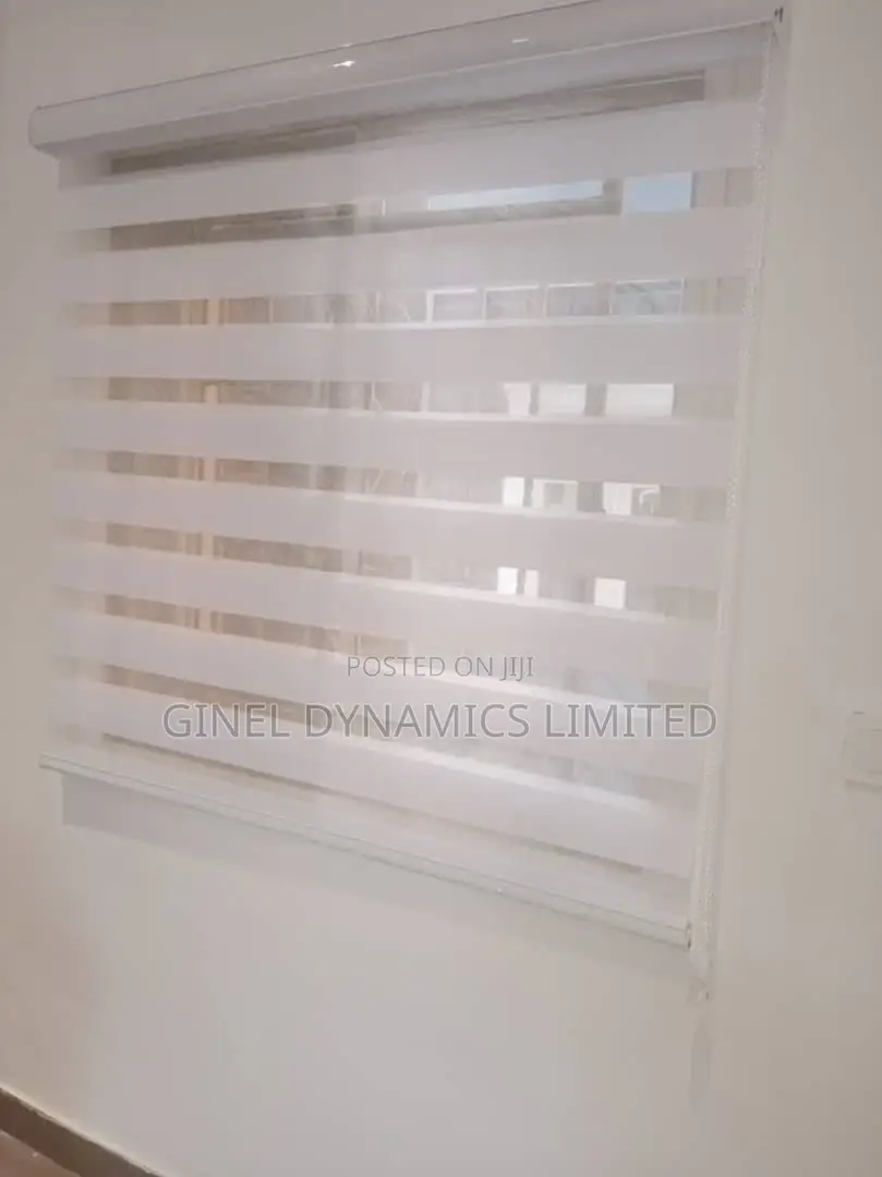 High Quality White Blind(Free Delivery)