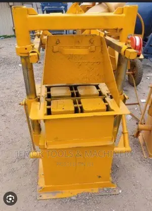 Block Moulding Machine