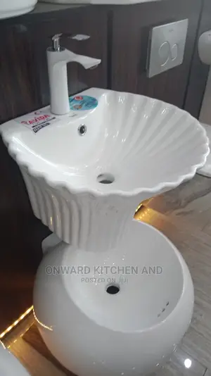 Hanging Wash Hand Basin