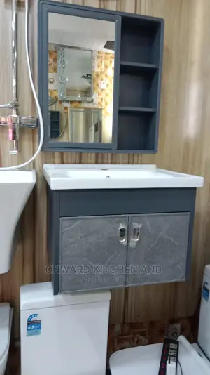Cabinet Basin With Mirror