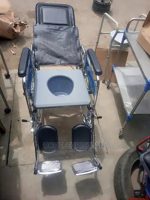 Executive Commode Wheelchair