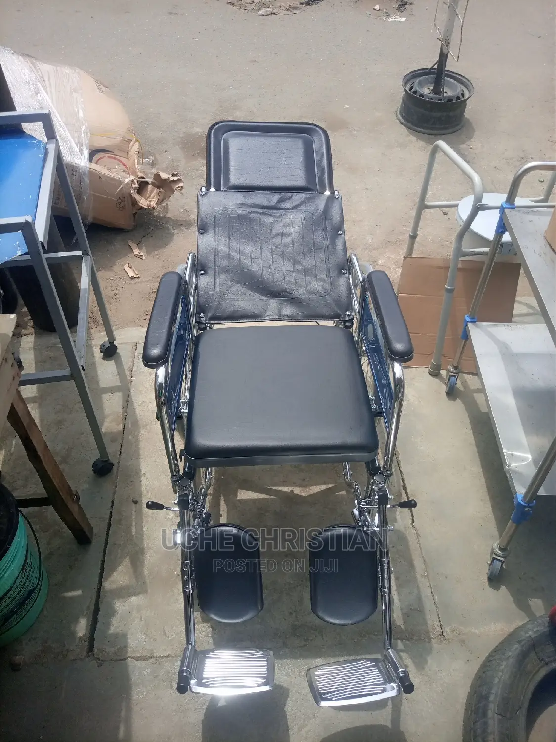 Executive Commode Wheelchair