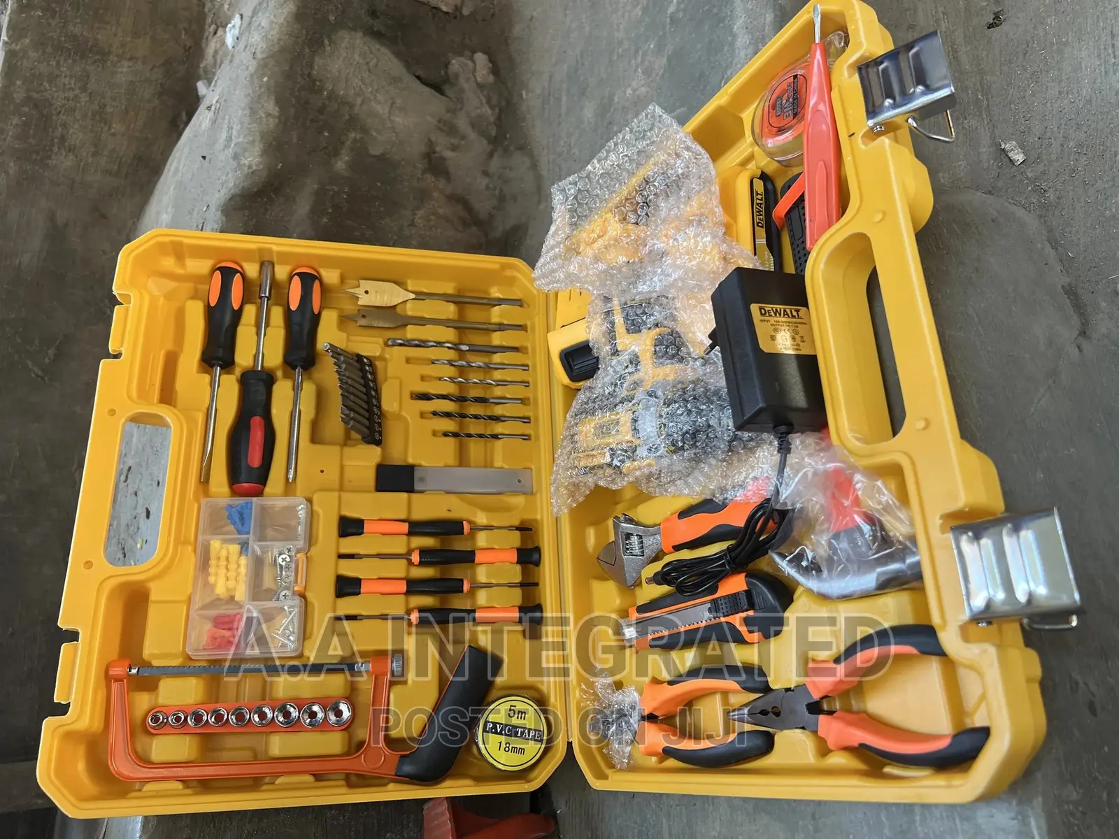 Drilling Machine With Full Kit