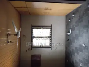 3bdrm Apartment in Ogudu for rent