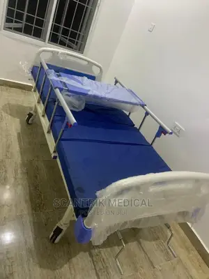 Double-Crank Hospital Bed