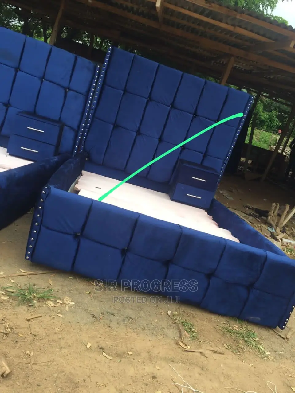 6by6 Bedframe Available