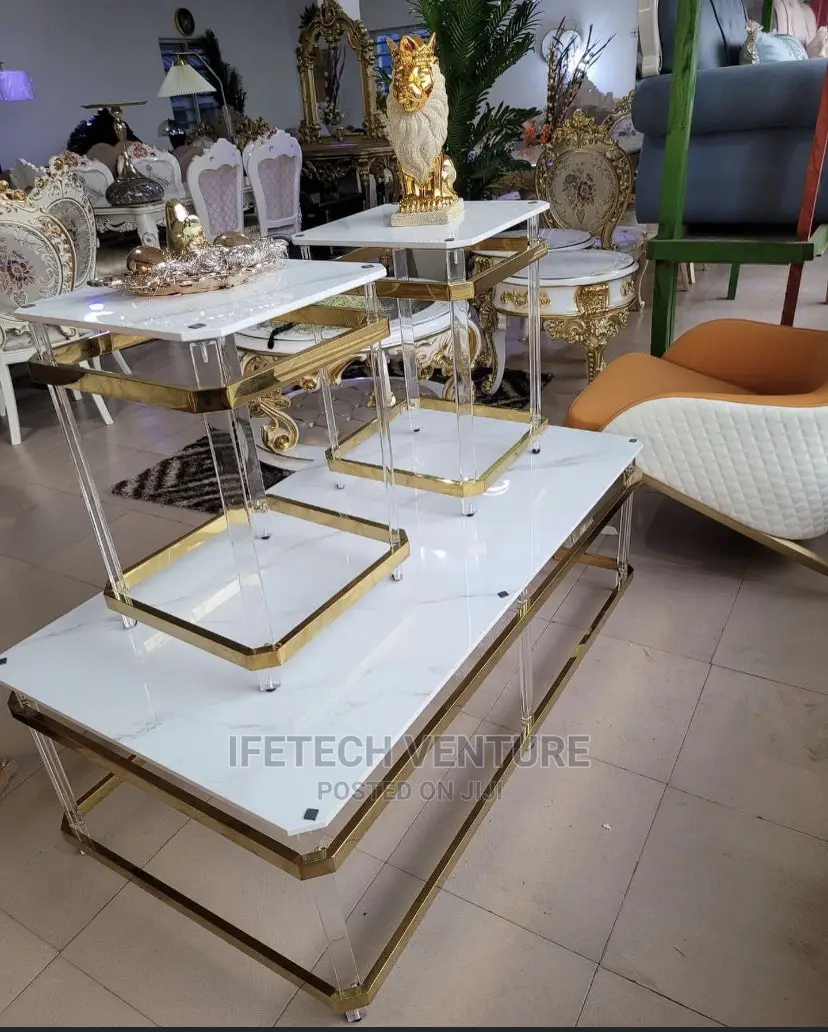 Center Table and Side Stools
