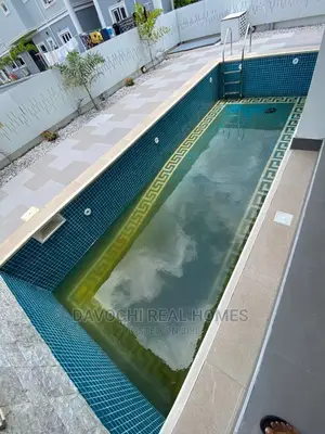 5bdrm Duplex in Lkate Lekki for rent