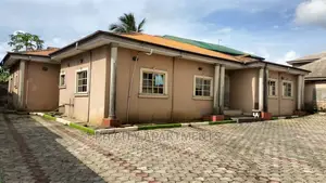 4bdrm Bungalow in Port-Harcourt for rent