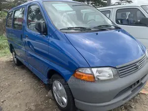 Toyota HiAce 2001 Blue