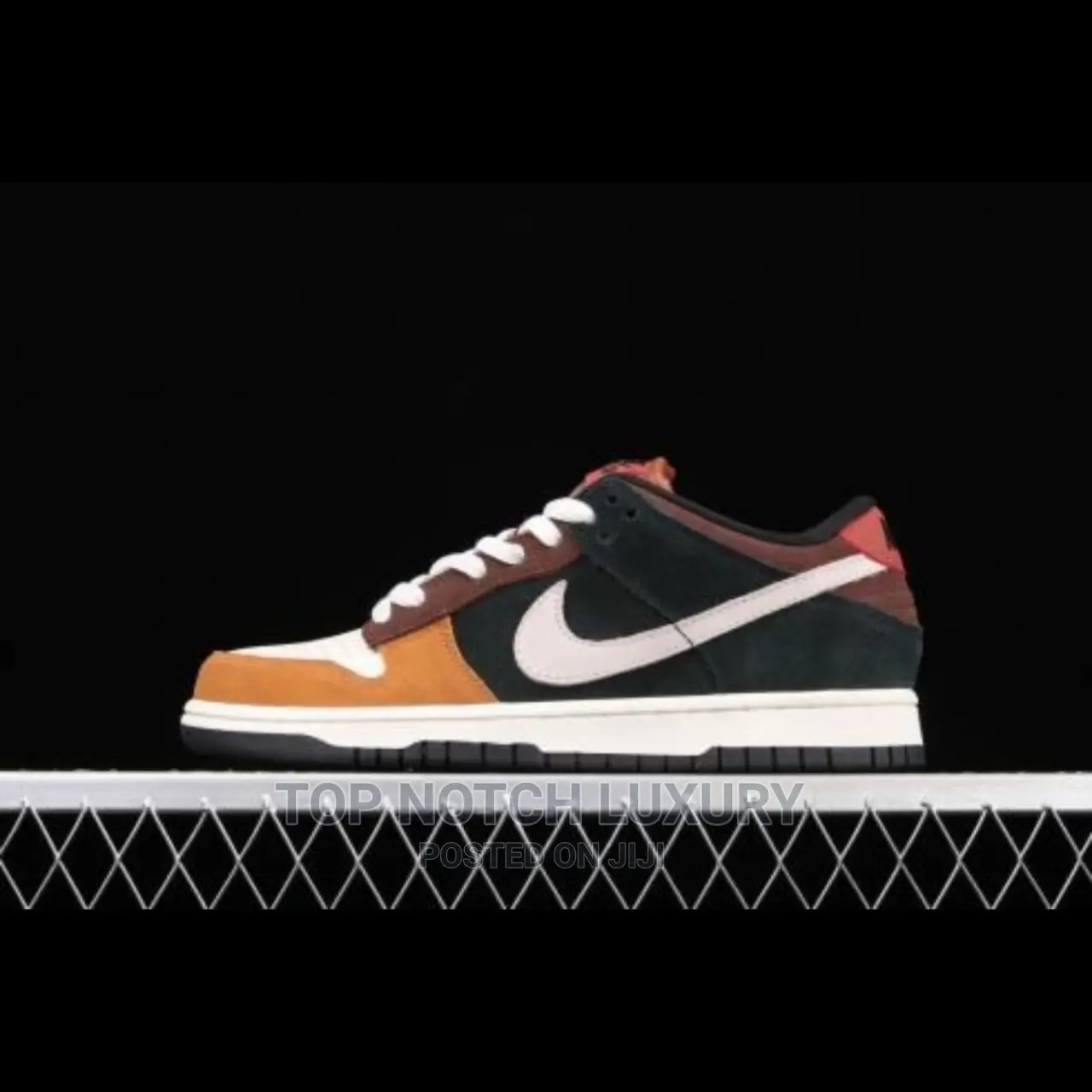 *Nike Sb Dunk Low PRO Joe Strummer*