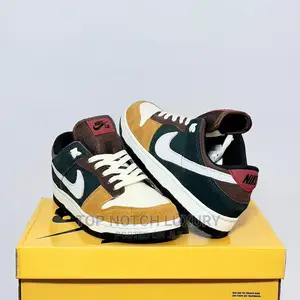 *Nike Sb Dunk Low PRO Joe Strummer*