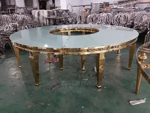 Vip S Table 24seater