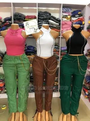 Armless Female Plastic Dummy