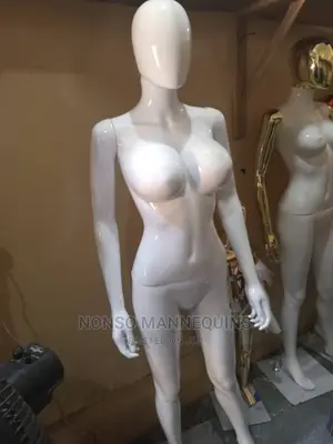 Size 8 Big Breast Glossy White Faceless Female Dummy