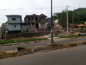 2 Plot of Land
