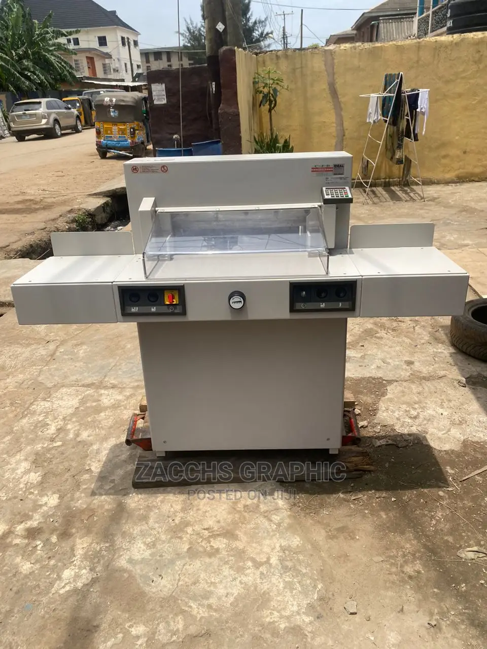 Ideal Paper Cutting Machine Model 5221