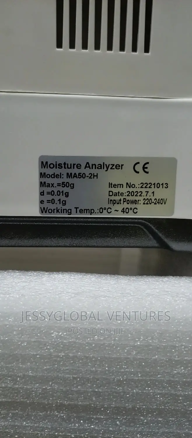 Moisture Analyzer