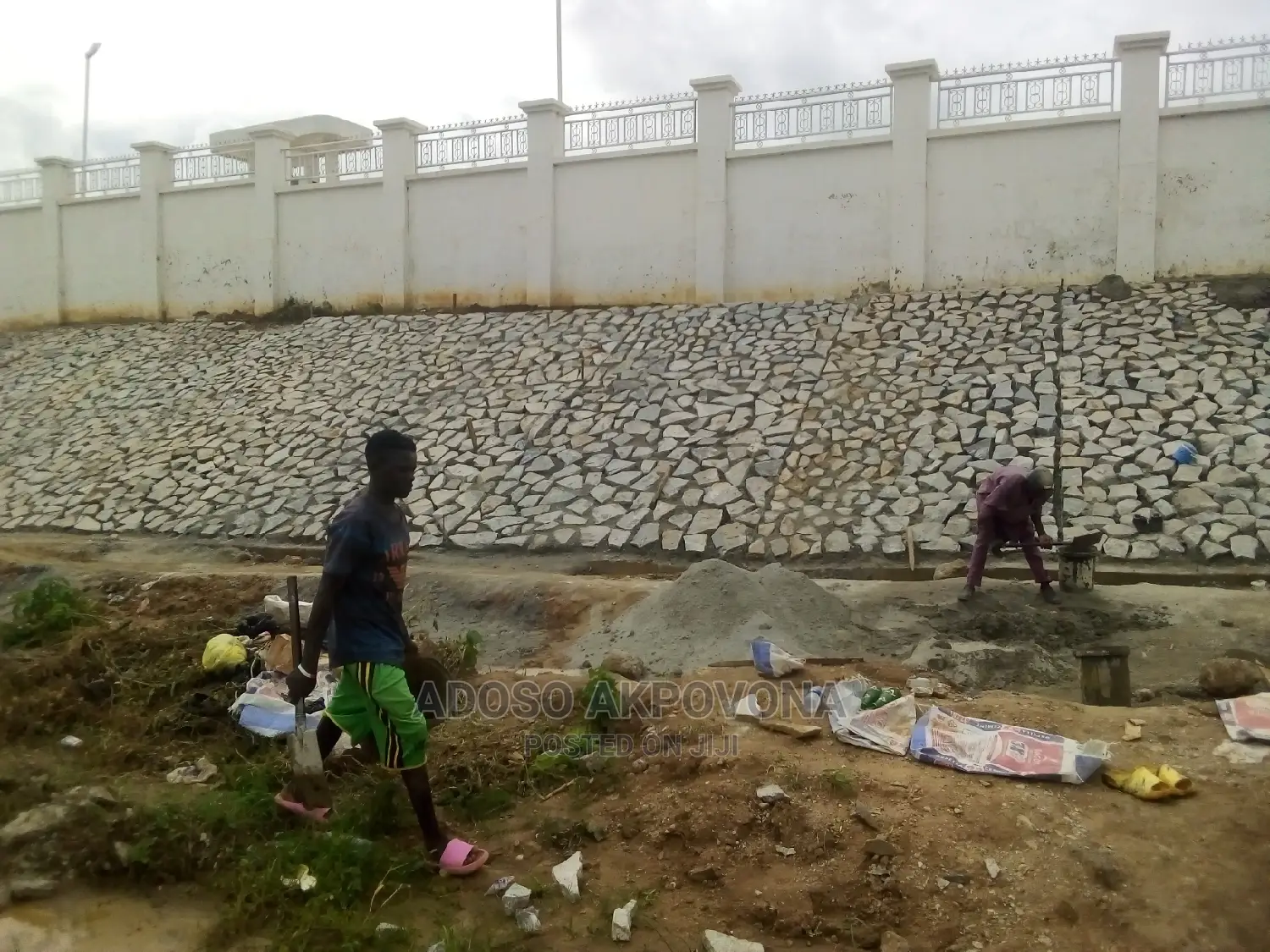Protective Embarkment Stone-Pitching