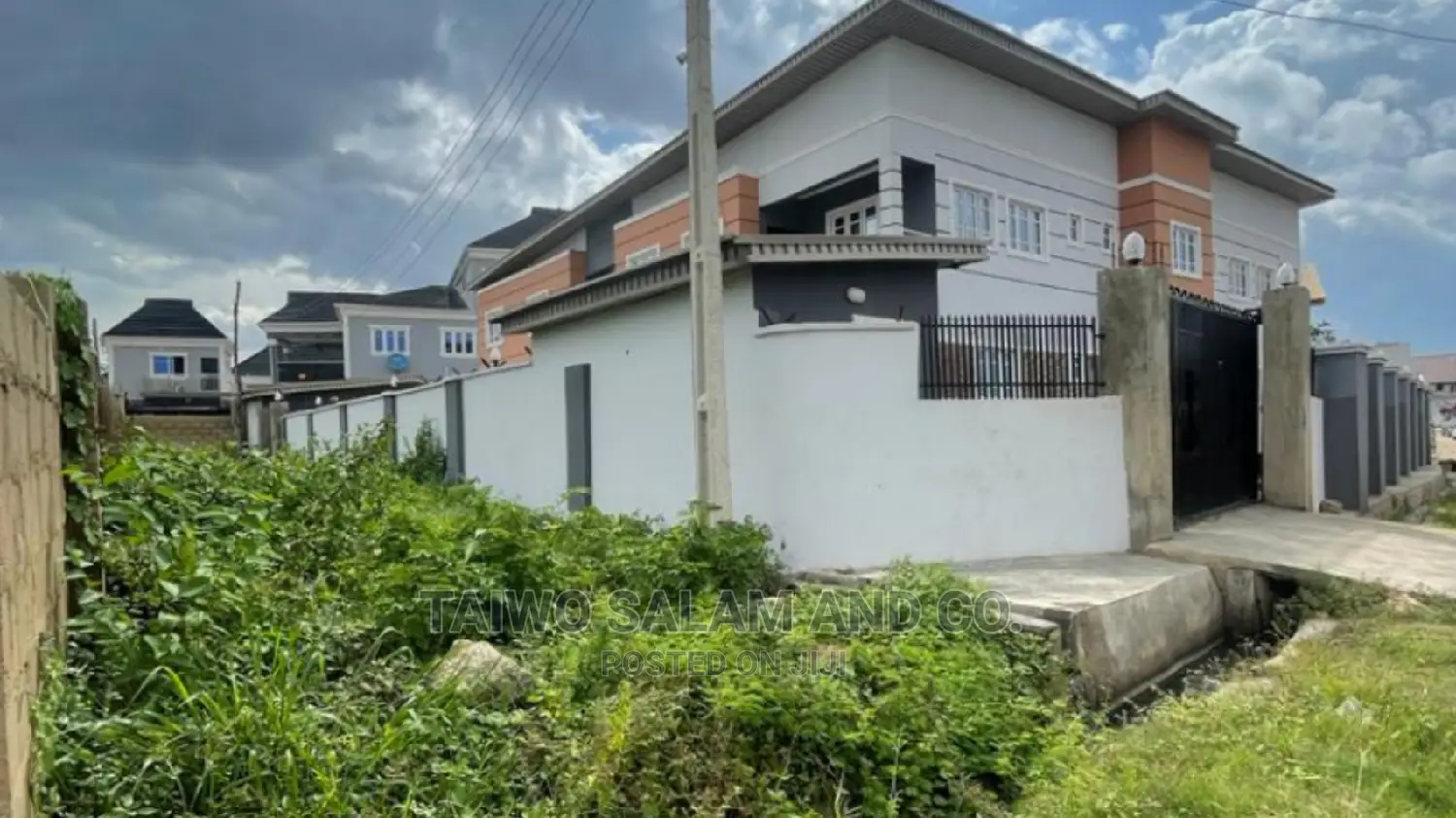 Furnished 3bdrm Duplex in Progressive Estate, Akala Express for sale