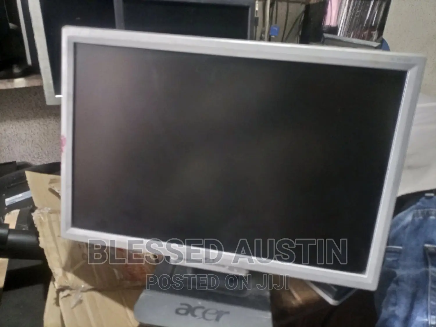 19" Inches Wider Acer Monitor