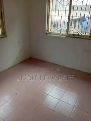 3bdrm Apartment in Magodo for rent
