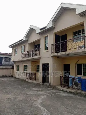3bdrm Apartment in Magodo for rent