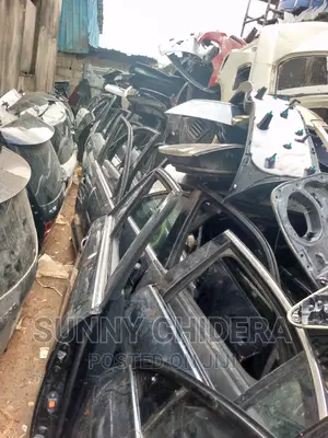 GLK,GLE,C300,ML,CL,SLK,GLB, All Kinds of Mercedes Benz Door