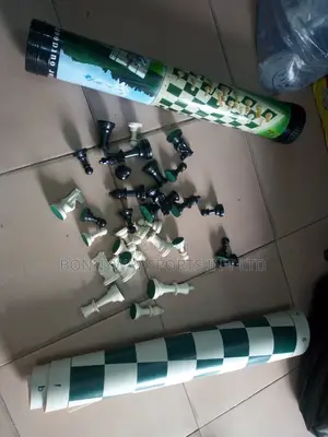 Proffesional Ceramic Cup Chess Set