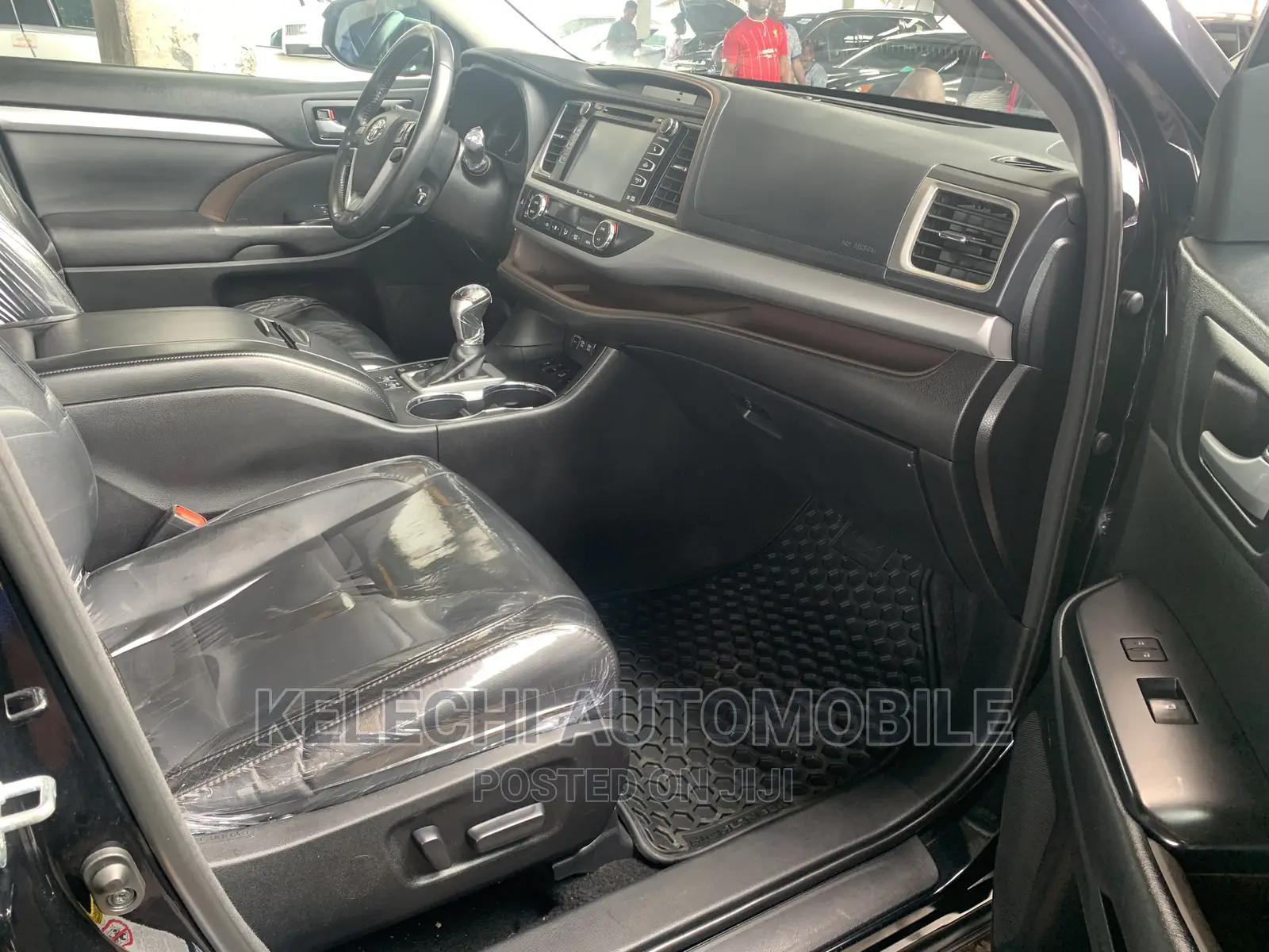 Toyota Highlander Limited Platinum 4x2 V6 (3.5L 6cyl 8A) 2017 Black