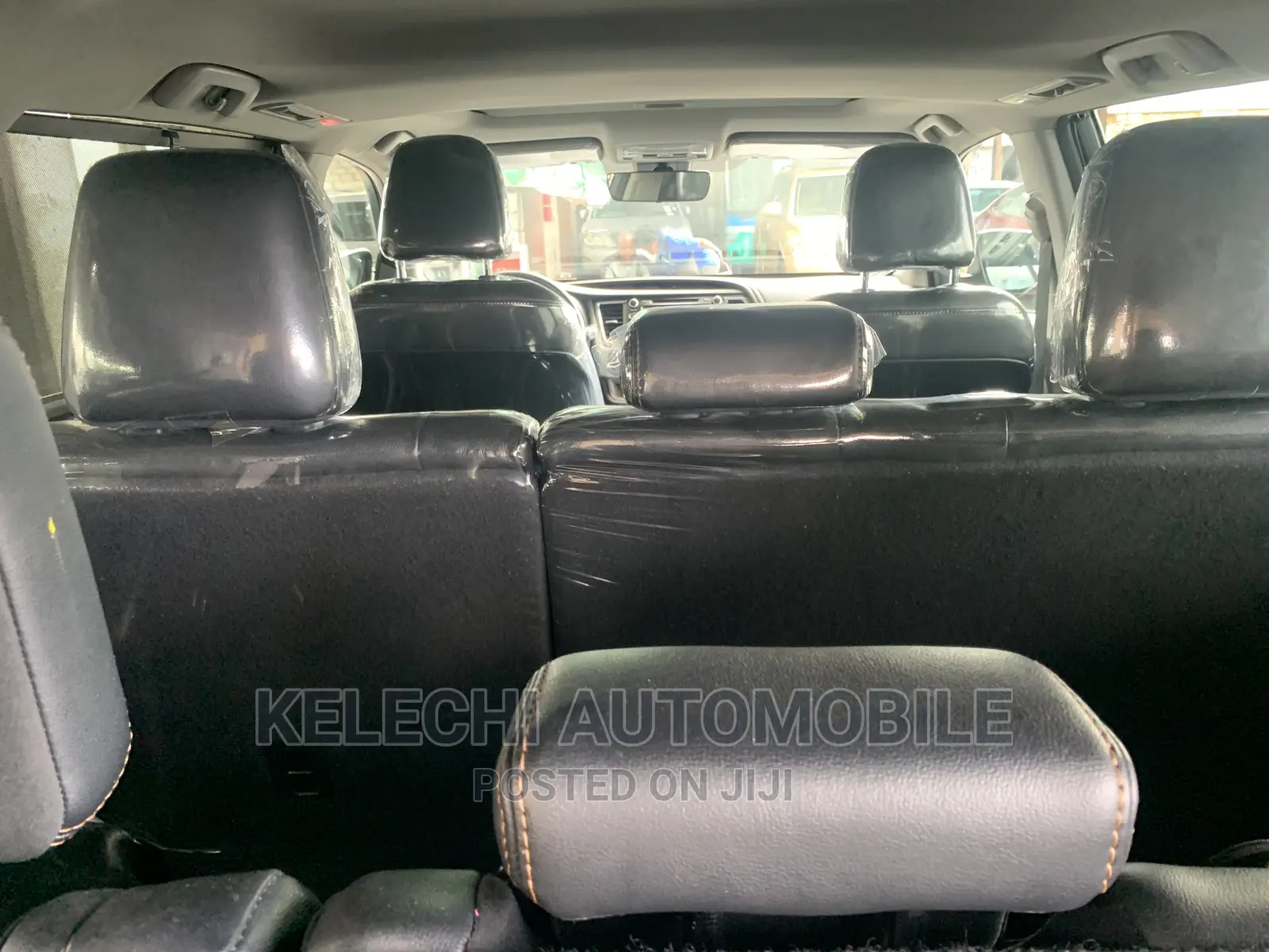 Toyota Highlander Limited Platinum 4x2 V6 (3.5L 6cyl 8A) 2017 Black