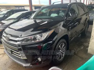 Toyota Highlander 2017 Black