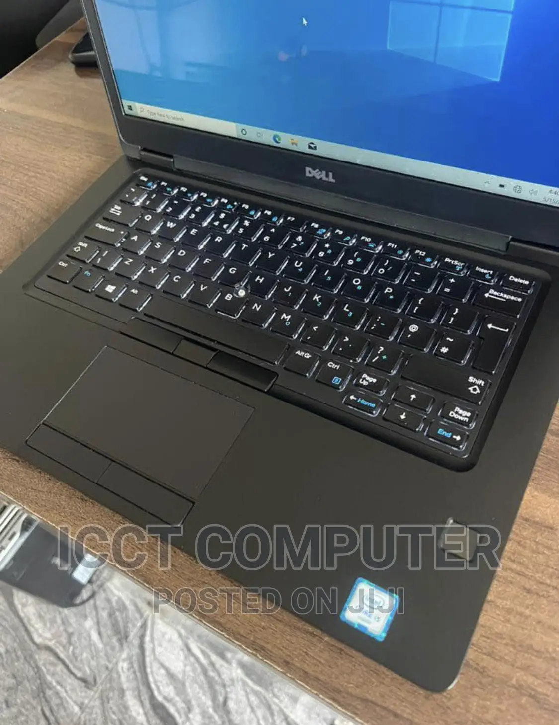 New Laptop Dell 8GB Intel Core I5 SSD 256GB
