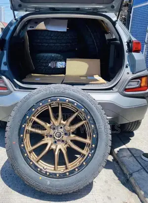 17,18,20 Inches Off-Road for Different Trucks