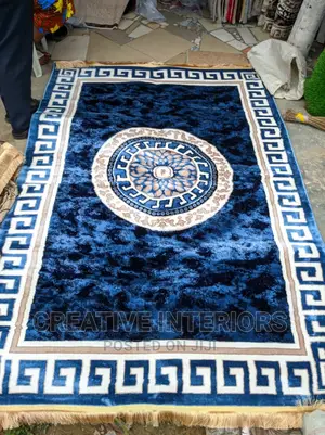 5by7 Designer Center Rugs