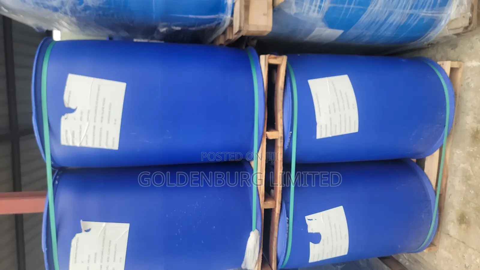 Chlorinated Paraffin 52%