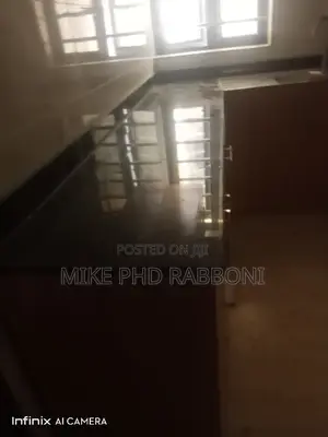 3bdrm Block of Flats in G.R.A, Enugu for rent