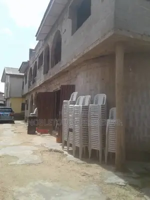 3bdrm Block of Flats in Lasu Igando Road, Iseri Olofin for sale