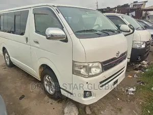 Toyota HiAce 2008 White