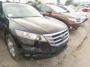 Honda Crosstour 2012 Black