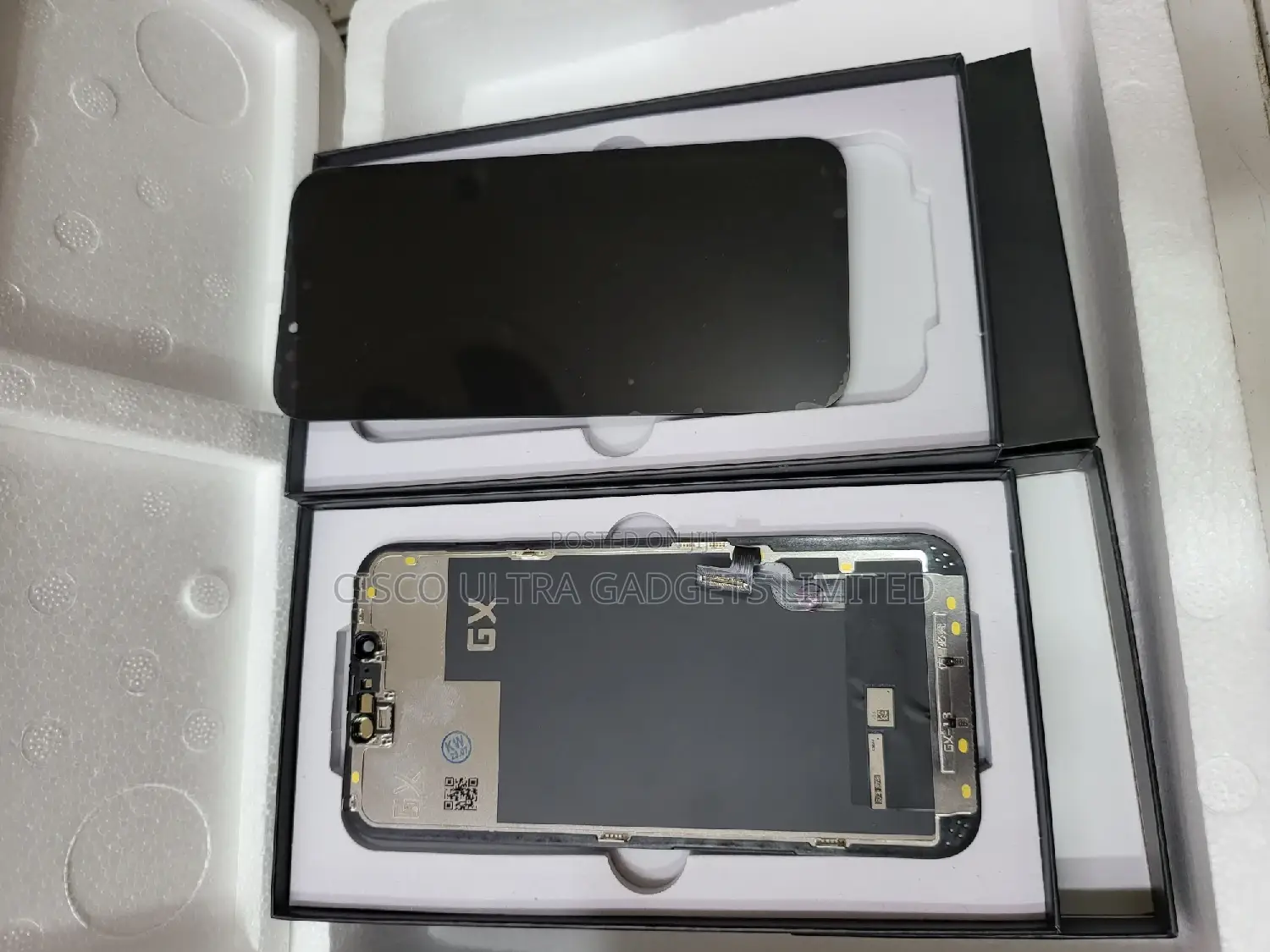 iPhone 13 Screen