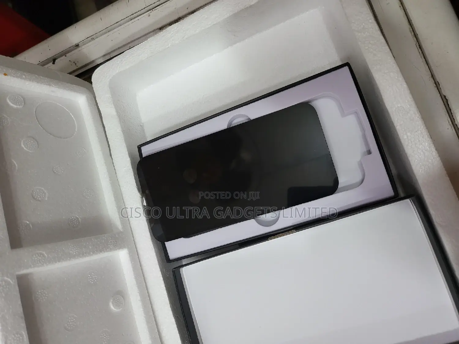 iPhone 12 Screen