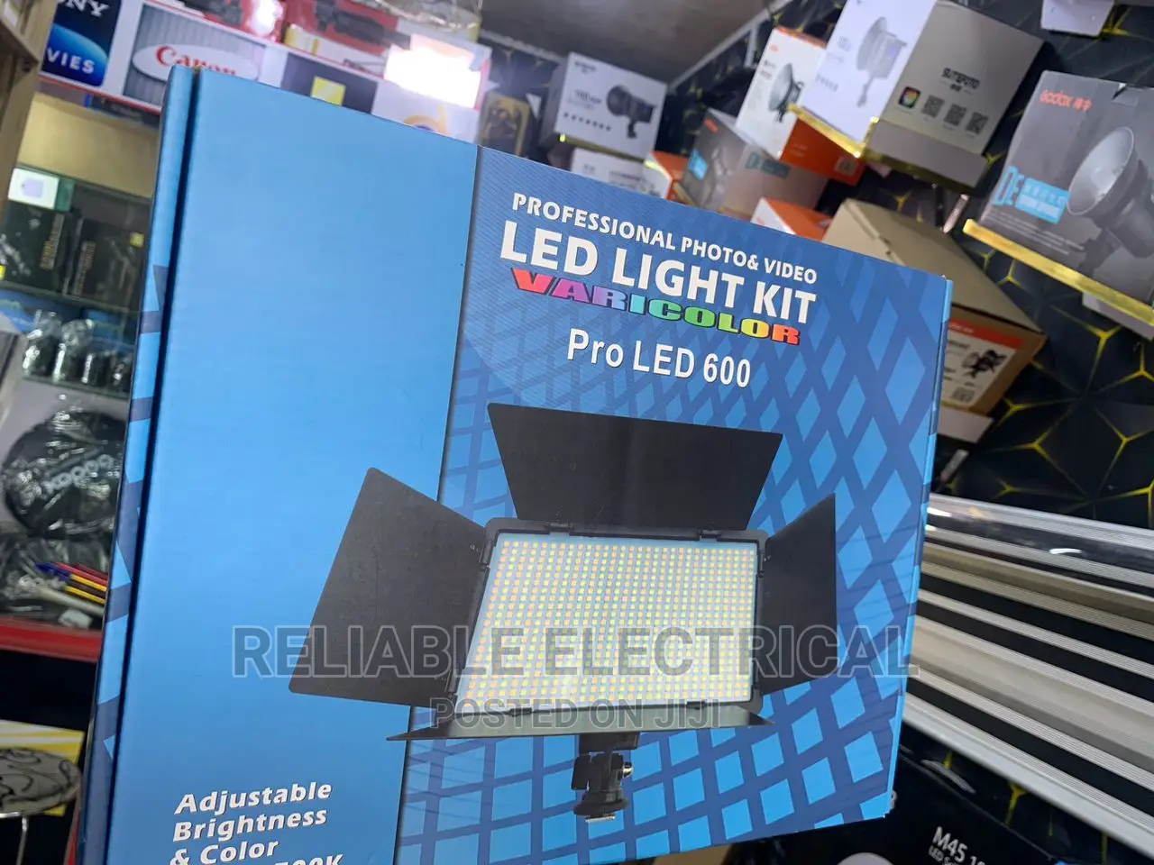 PRO LED Light 600