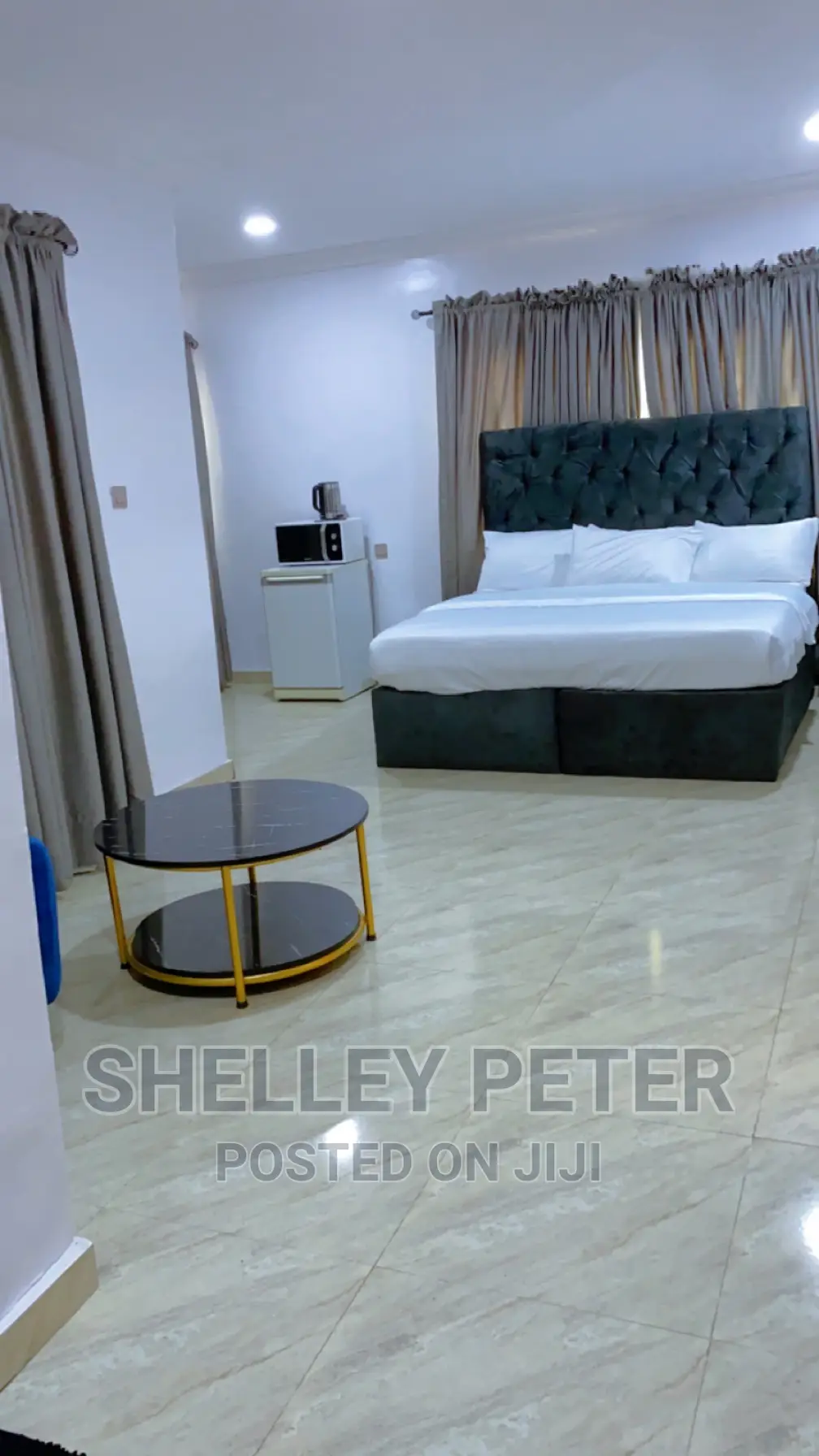 Luxury Master Bedroom Apartment