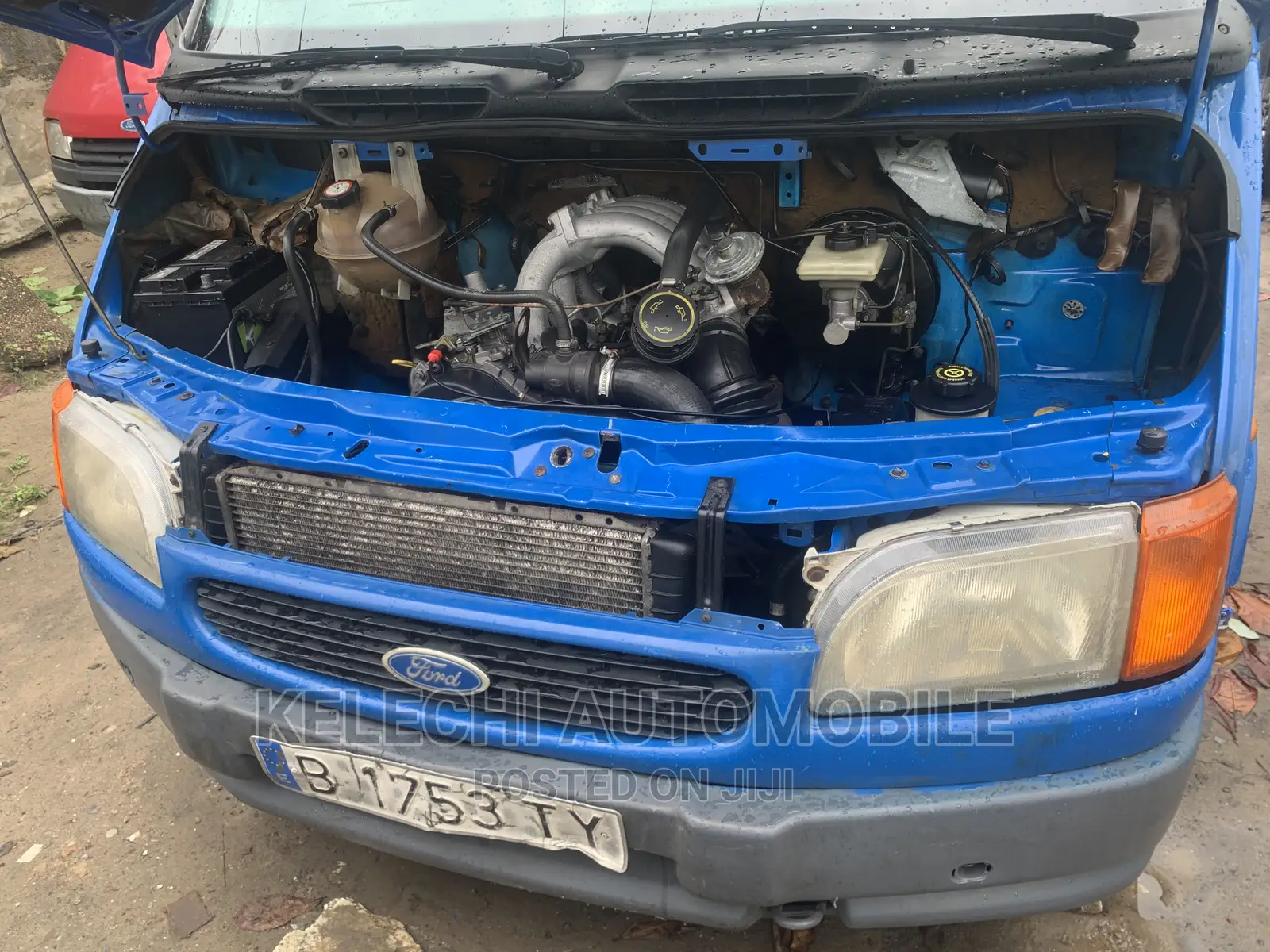 Ford Transit 2000 Blue