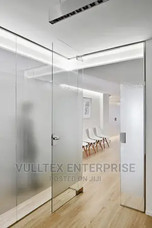 Glasspartition for Office Space